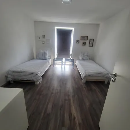 Beautiful Cozy Apartments Close To Lakes And Nature Parks Schwandorf in Bayern Exterior photo