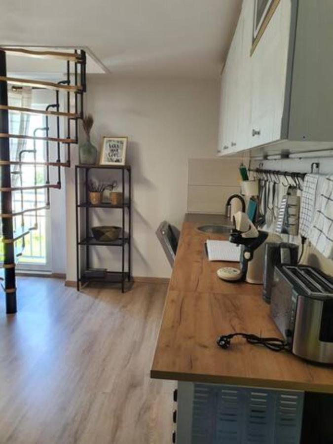 Beautiful Cozy Close To Lakes And Nature Parks Apartment Schwandorf in Bayern