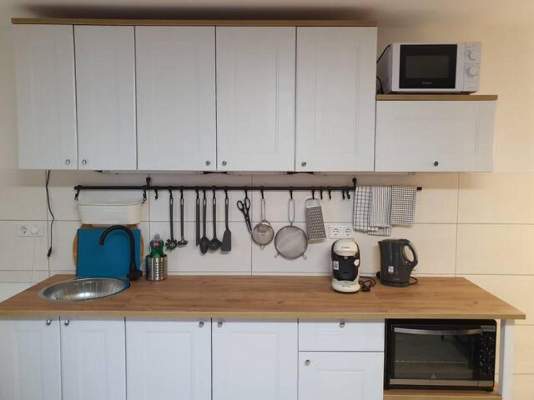 Beautiful Cozy Close To Lakes And Nature Parks Apartment