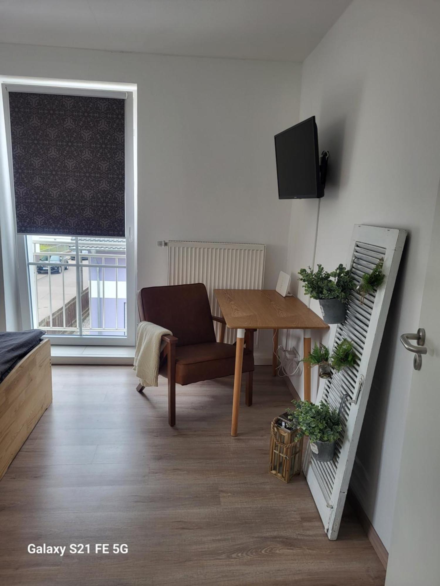 Beautiful Cozy Close To Lakes And Nature Parks Apartment Schwandorf in Bayern