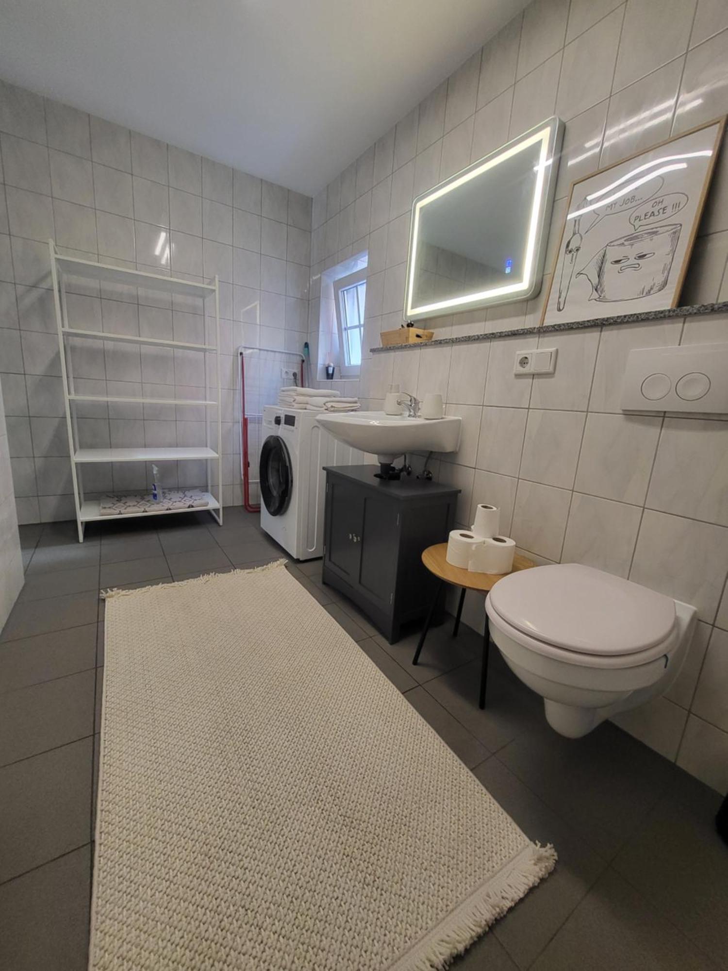 Apartment Beautiful Cozy Close To Lakes And Nature Parks Schwandorf in Bayern