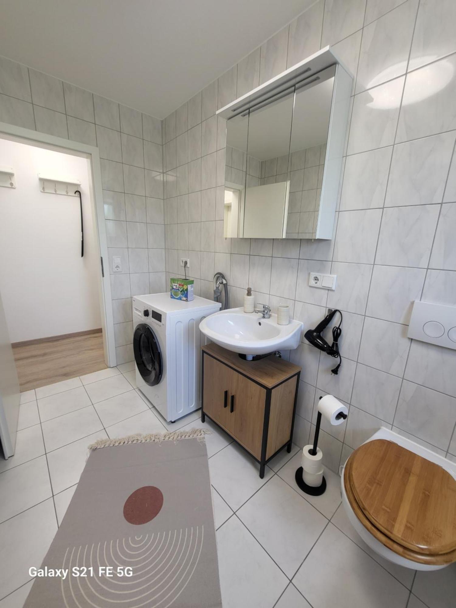 Beautiful Cozy Close To Lakes And Nature Parks Schwandorf in Bayern