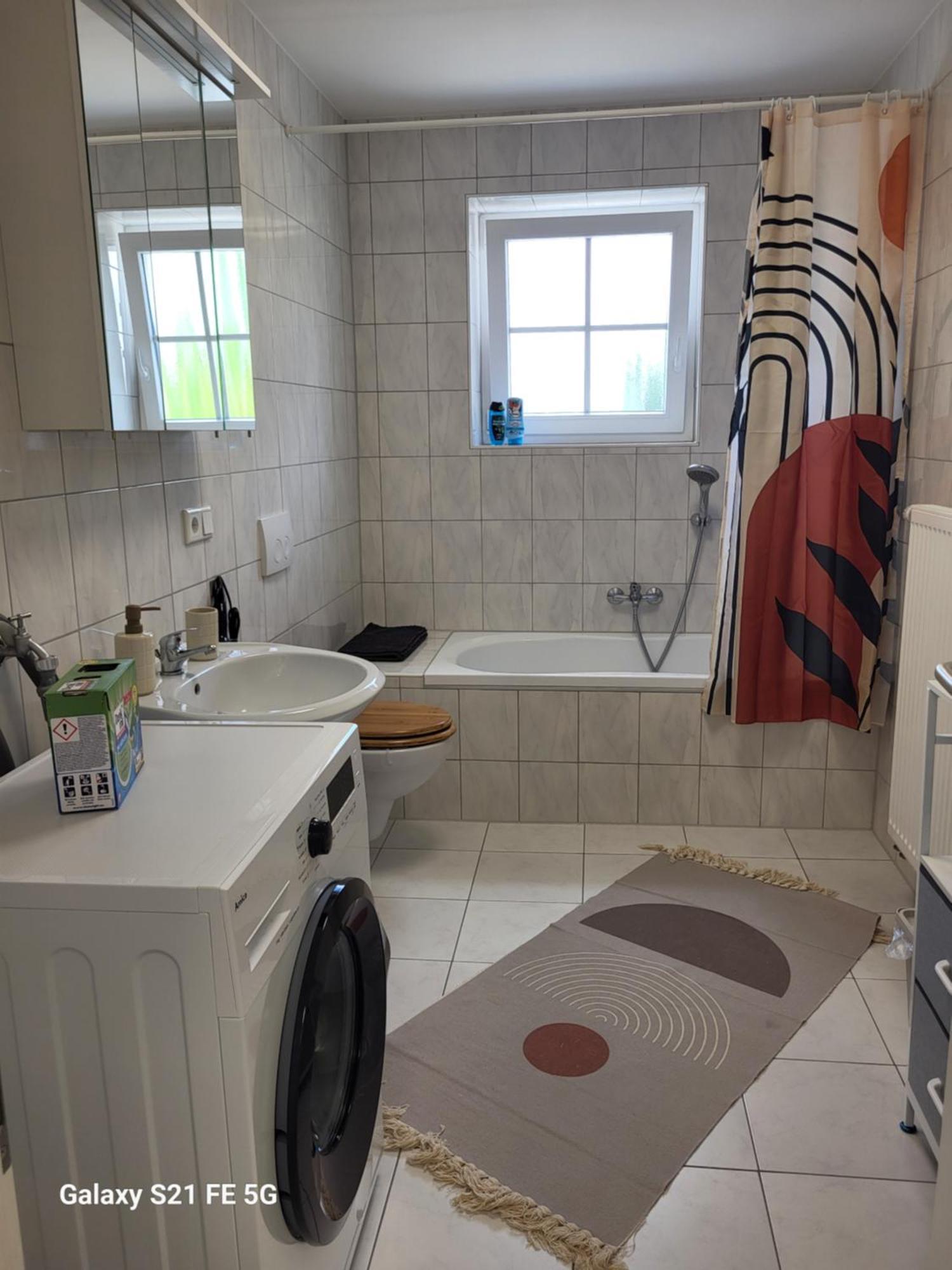 Beautiful Cozy Close To Lakes And Nature Parks *